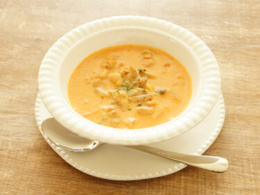 鶏としめじのトマト豆乳スープ